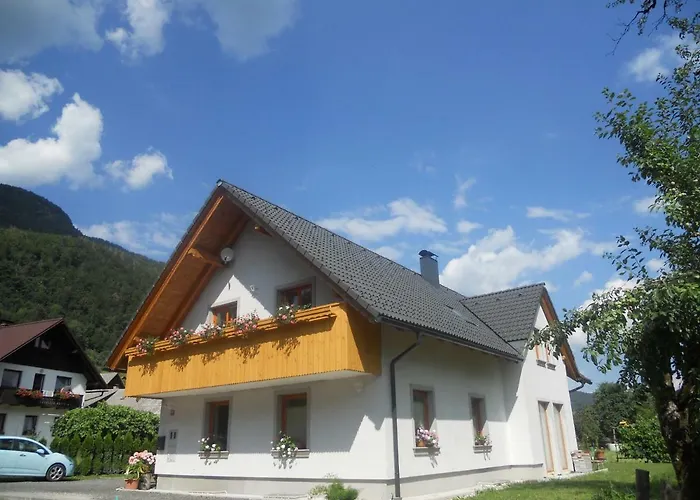 Apartmaji Bremec